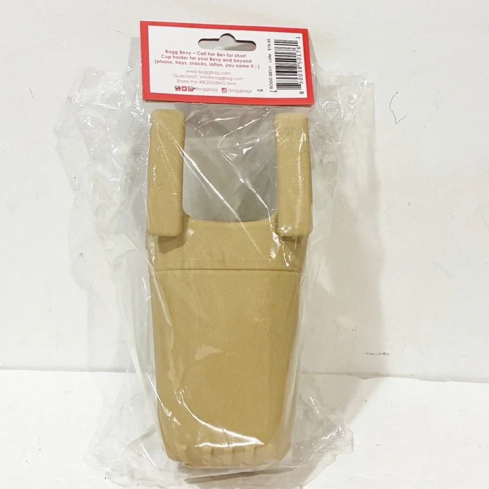 Bogg Bag Bevy Beige Cupholder & Beyond Rubber Water Proof With‎ Hooks NEW - Picture 3 of 4